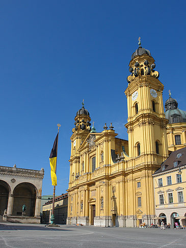 Theatinerkirche Fotos