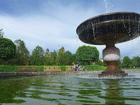 Fotos Brunnen im Hofgarten | München